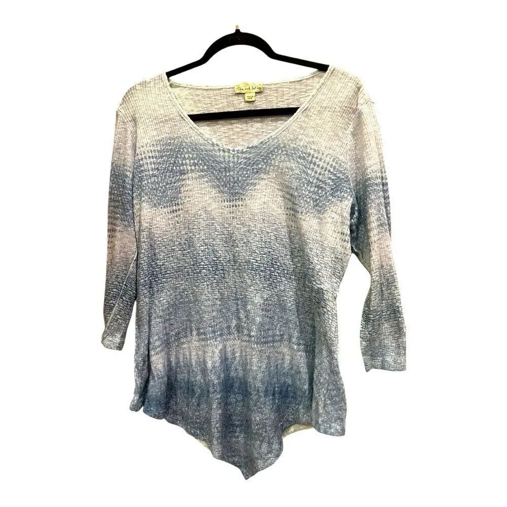 Live and let live Y2K asymmetrical hem line blue & white slight texture